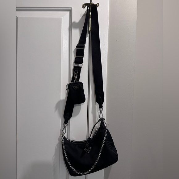 Prada Re-Edition 2005 Re-Nylon bag - Picture 1 of 5